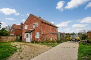 The Oaks, Mundesley Road, North Walsham NR28 9AD