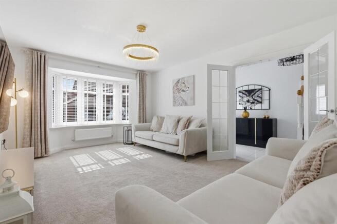 51 Francis Avenue, Fixby 05_297.jpg