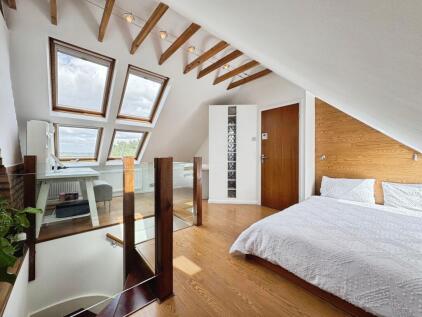Hillside, London, NW9