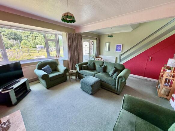 Bramleys Estate Agents - Wellhouse Lane - Mirfield