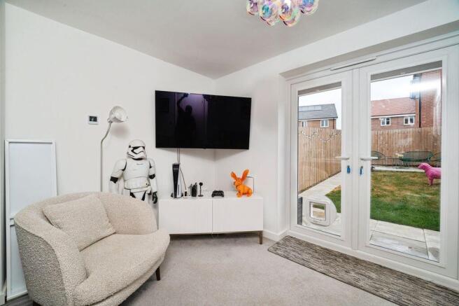Living room pic 2