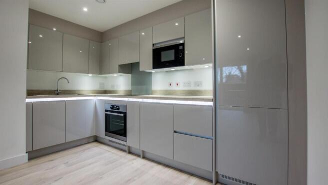 15 Medallion House (9).jpg