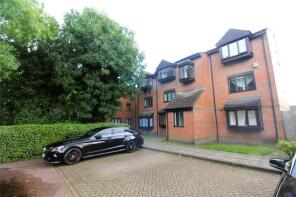 205, Gladbeck Way, Enfield EN2 7EW