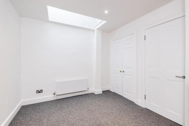 Flat 1, 239 London Road East, Batheaston, BA1 7RL-