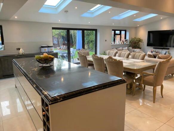 Open plan kitchen-dining-family area.jpg