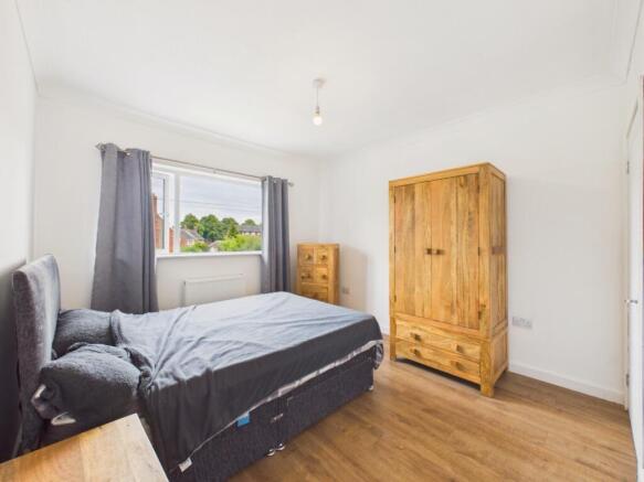 3 bed Semi-Detached for sale Image 9