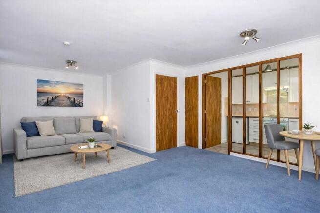Studio flat on Celestial Gardens, London, SE13, £150,000