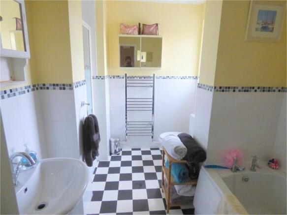 Photo 7