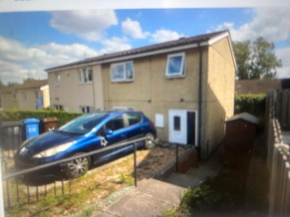 3 bed Semi-Detached for sale Image 5