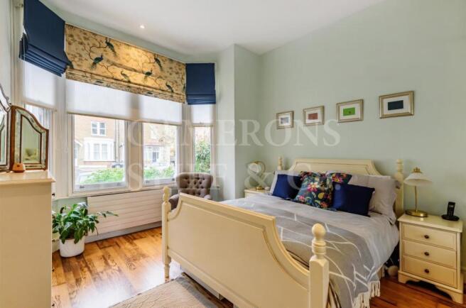 Brondesbury Road- Bedroom (5).jpg