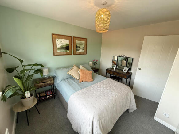 4 bed Detached for sale Image 10