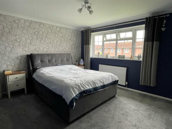 Bedroom1.jpg