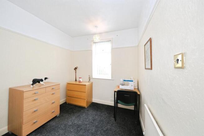 3 bed Semi-Detached for sale Image 7