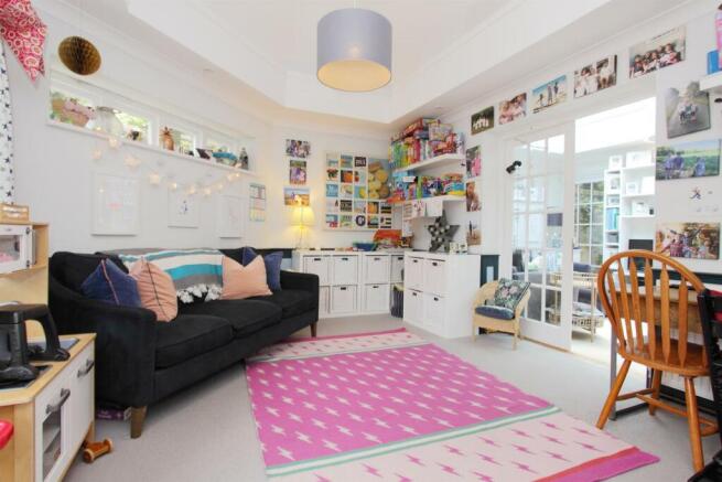 Family room.JPG
