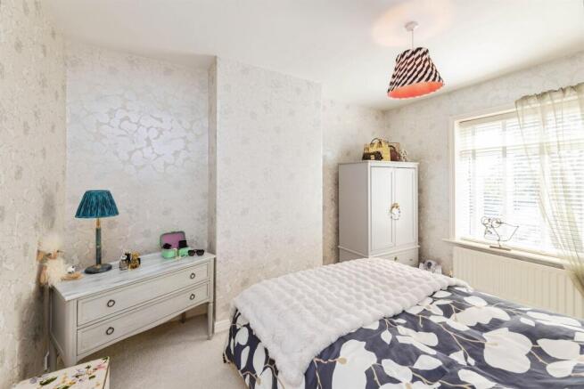 3 bed Semi-Detached for sale Image 8
