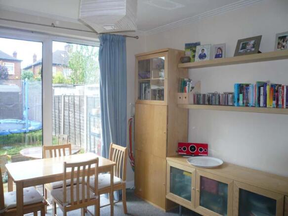 REAR RECEPTION