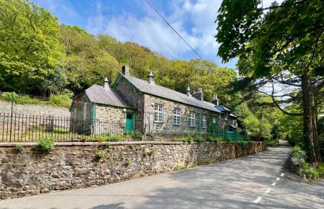 PHOTO-2025-08-13-17-51-19 (9).jpg