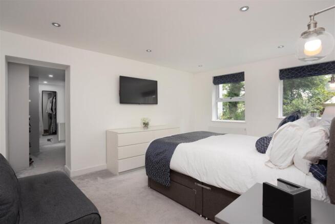 3 bed Detached for sale Image 6