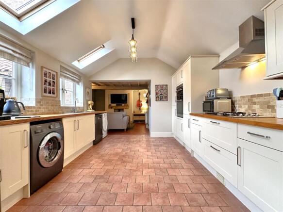 Fabulous Modern Kitchen 902