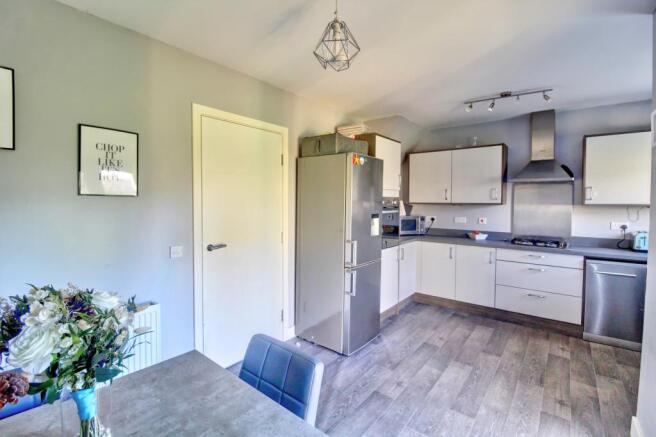 Kitchen/Dining Room