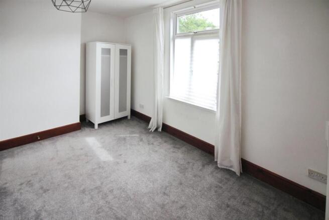 4 bed Terraced for sale Image 12