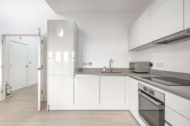 3, 25 Westview Road Low Res - 0013 -_IMM6510 -.jpg