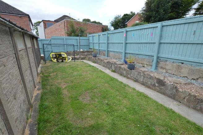 3 bed Semi-Detached for sale Image 10
