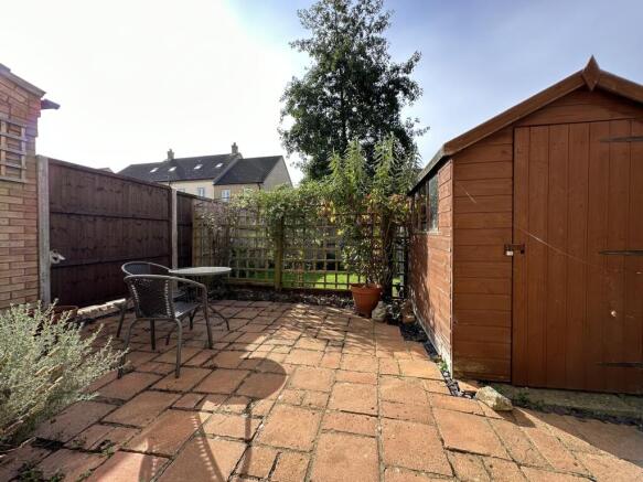 Garden 1.JPG
