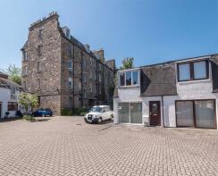 30, Raeburn Mews, Stockbridge, Edinburgh EH4 1RG