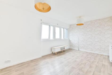 Golborne Gardens, W10, Ladbroke Grove, London, W10