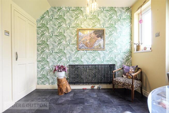 2 bed Terraced for sale Image 7