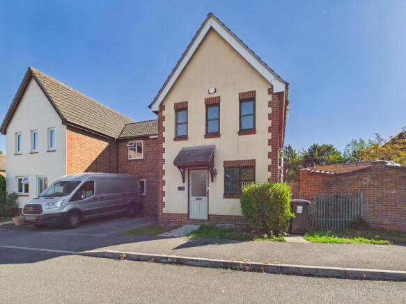 3 Bedroom Family House for Rent
