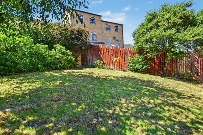 3 bed Semi-Detached for sale Image 10