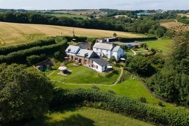 Robin Hill Farm