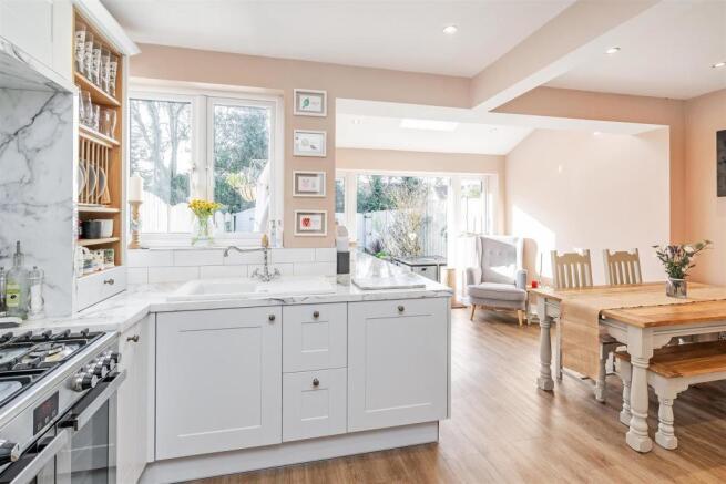 42 Dassett Road-7_lo.jpg