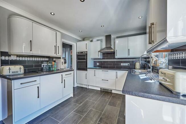 Luxury  Kitchen