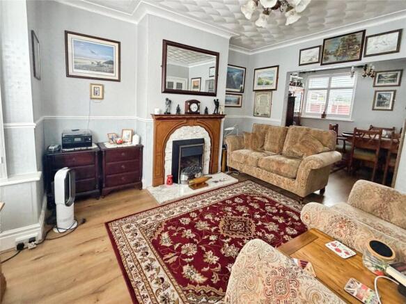 2 bed Semi-Detached for sale Image 4