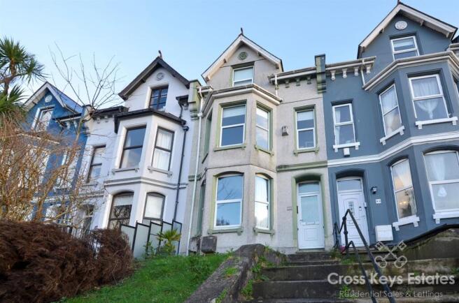 1-bed flat on Saltash Road, Keyham, £80,000