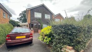 19, Cross Lane, Frimley Green, Camberley GU16 6LP