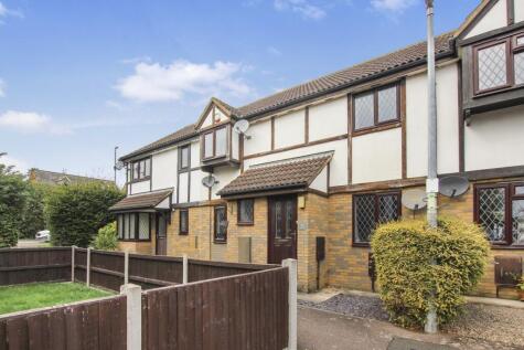 Astral Close, Lower Stondon, Henlow, SG16