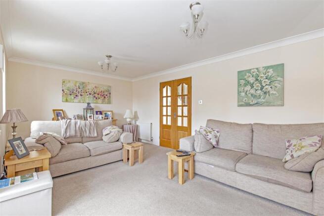 Reception Room-3.jpg
