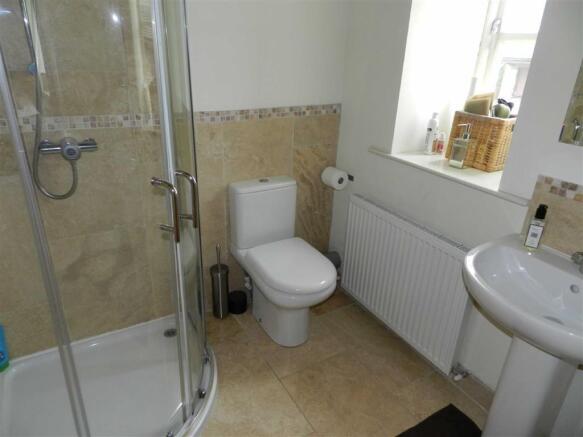 ENSUITE SHOWER ROOM