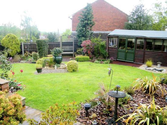Garden (2)