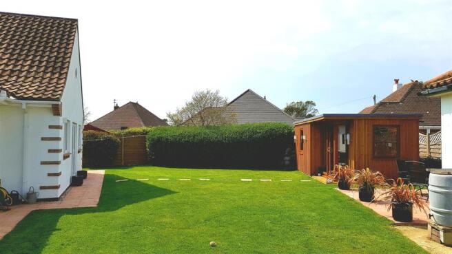REAR GARDENS