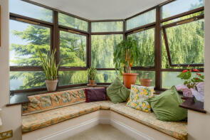 50, Undine Road, London E14 9UW