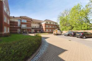 Flat 35, 9 Grange Court, Wide Lane, Southampton SO18 2QN