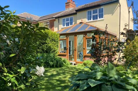 Duck Island Lane, Ringwood, BH24 3AA