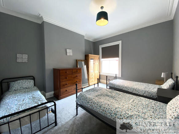 7 bed Terraced for sale Image 6