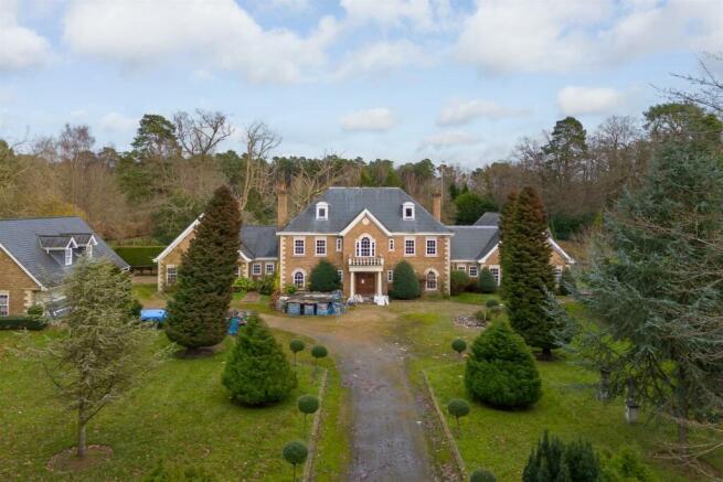 HattonCourt_WEB_2.jpg
