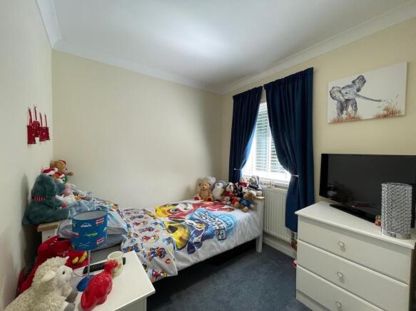 Photo 11